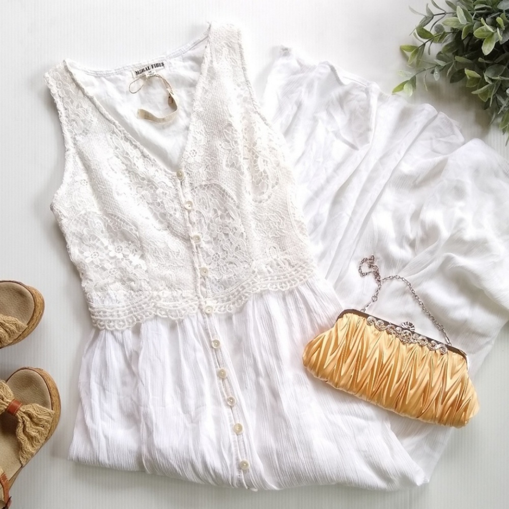 White Maxi NWT - Picture 1 of 7